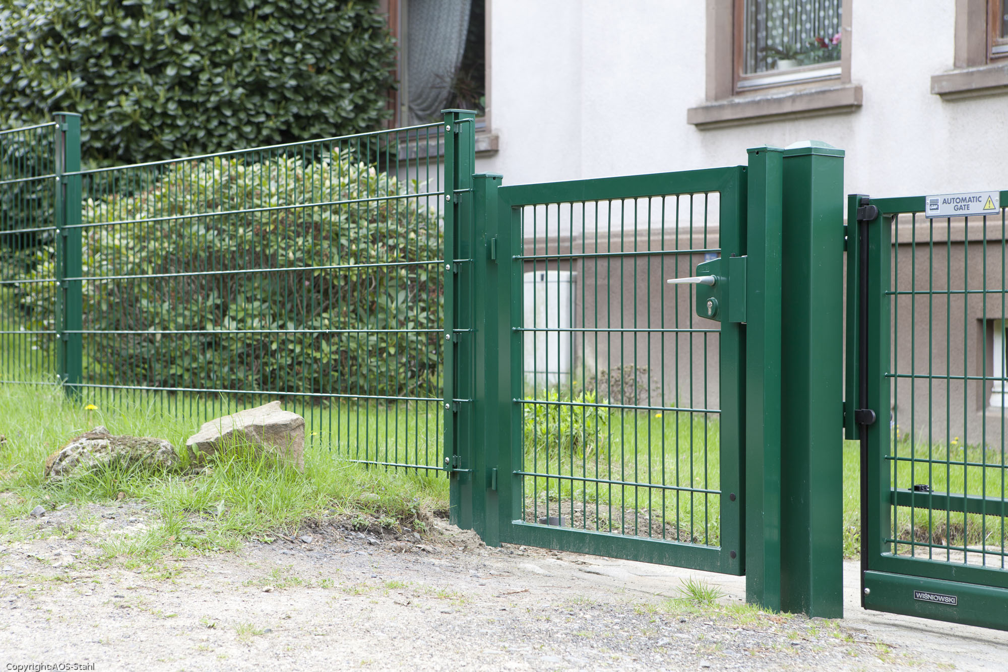 ST1 B=1,75 m H=1,80 m RAL6005 zaunkaufen.de